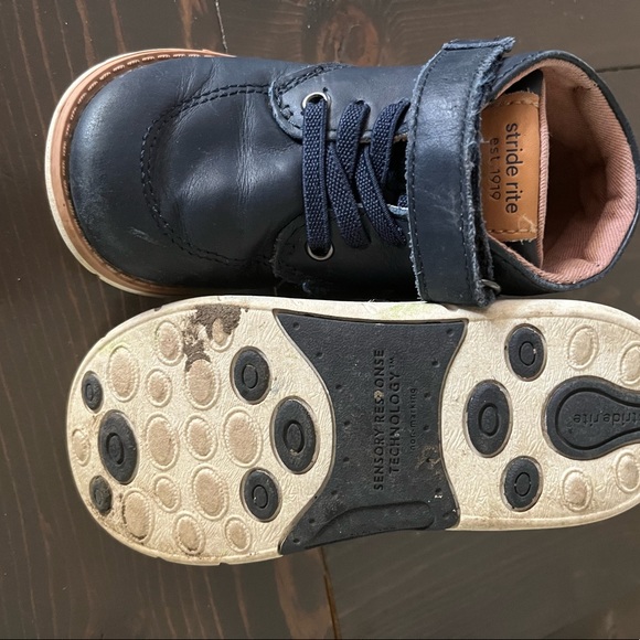 Stride Rite Toddler boots 7.5W - Picture 2 of 2